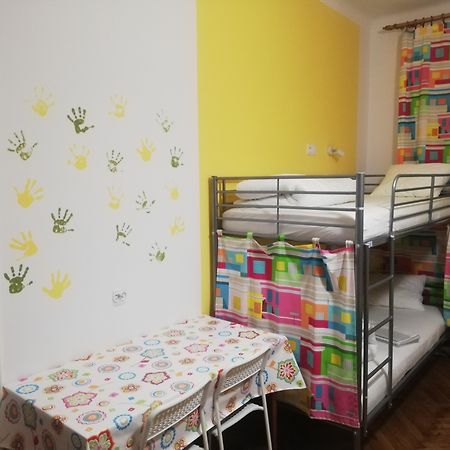 Lorf Hostel&Apartments Krakow Exterior photo