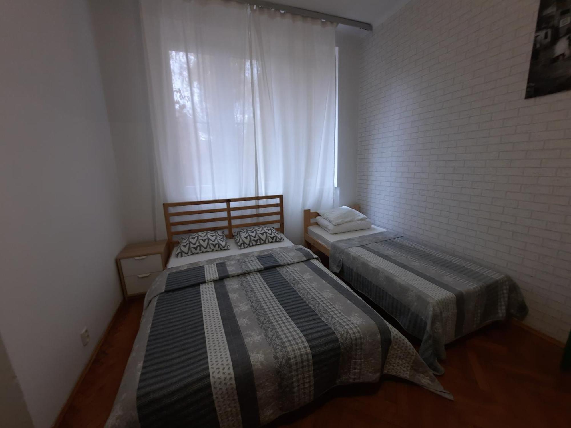Lorf Hostel&Apartments Krakow Exterior photo