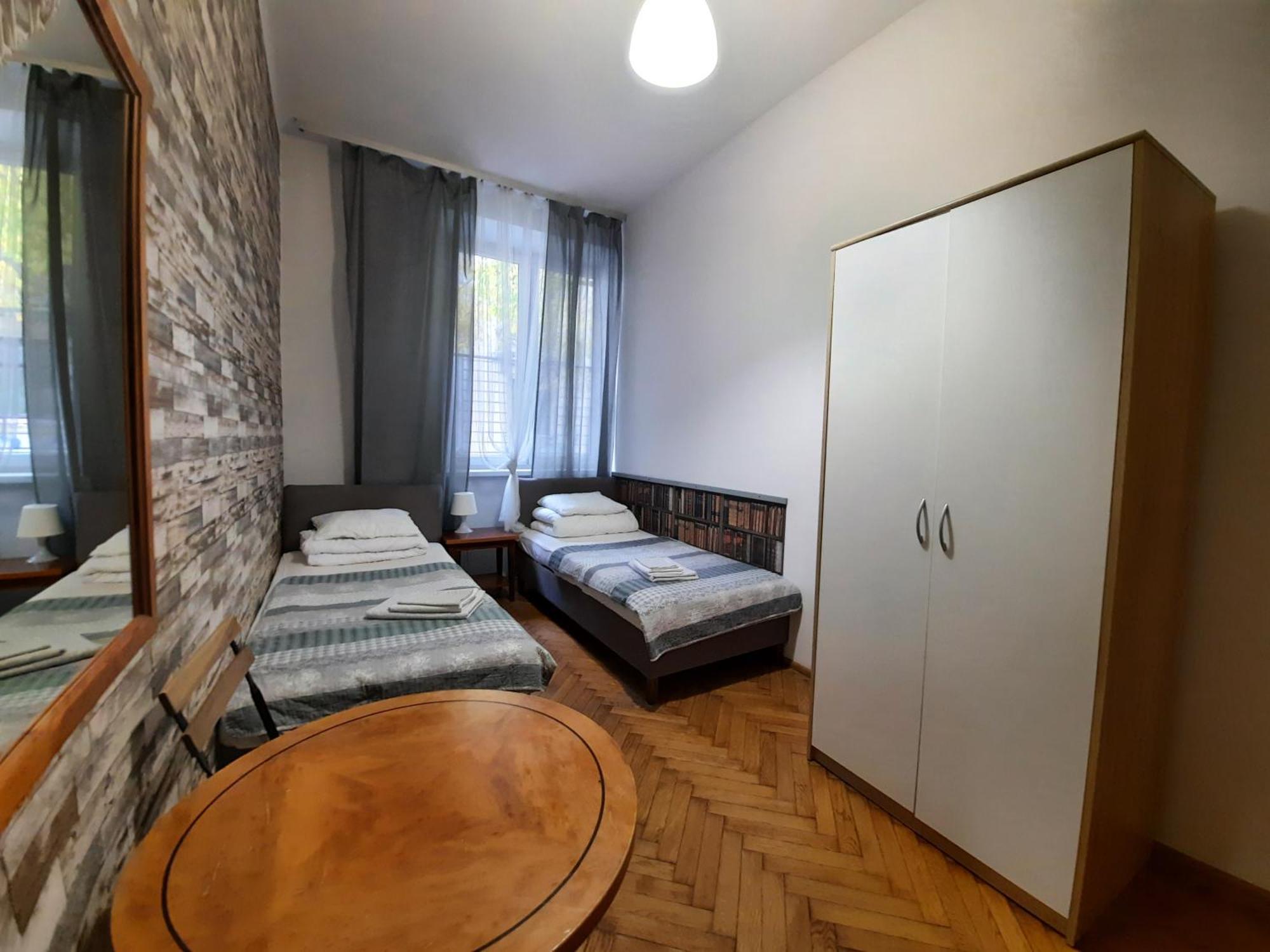 Lorf Hostel&Apartments Krakow Exterior photo